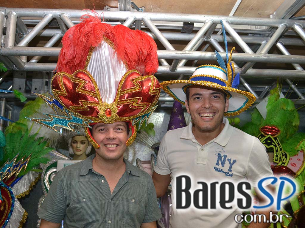 Mr Catra se apresentou no ensaio da Mancha Verde para o Carnaval 2013 Mr Catra se apresentou no ensaio da Mancha Verde para o Carnaval 2013